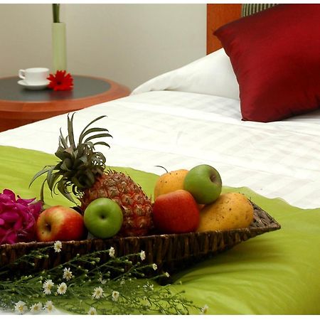 Oriental Crystal Hotel Kajang Buitenkant foto